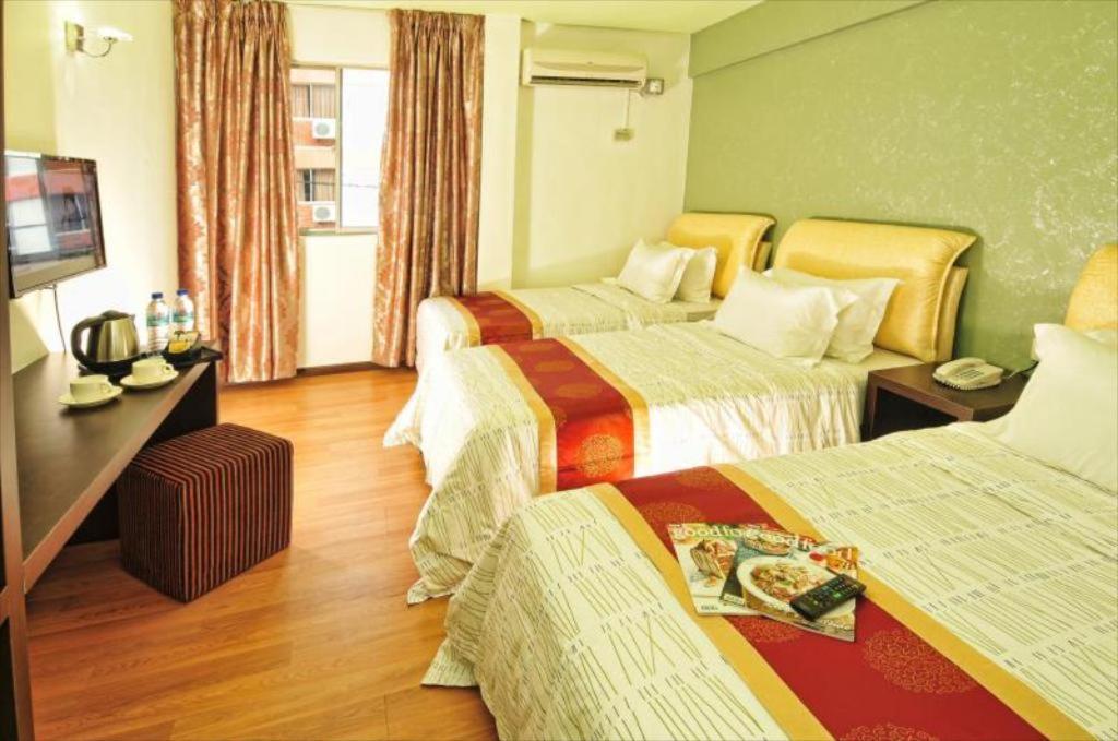 Hotel Zamburger Grand City Malakka Dış mekan fotoğraf