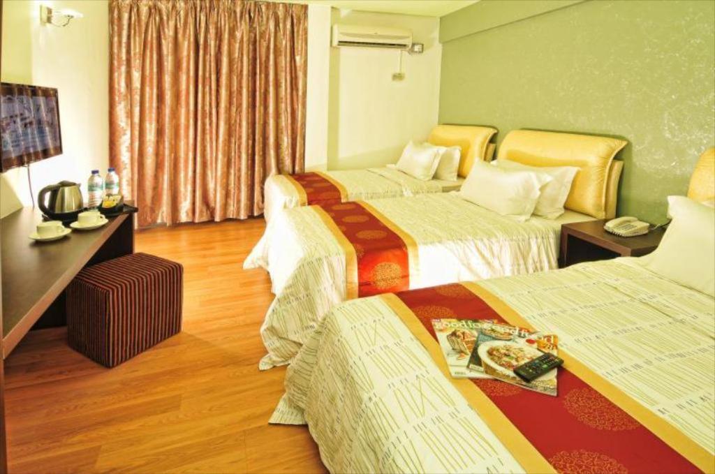 Hotel Zamburger Grand City Malakka Dış mekan fotoğraf